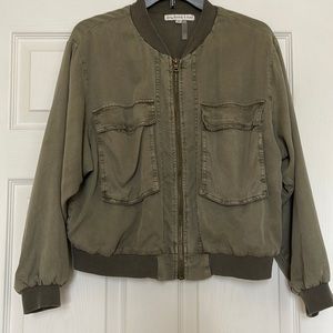 Young Fabulous and Broken: Women’s Bomber Jacket with Front Pockets Size M.